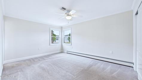 21 Templeton Street Toms River NJ 08757