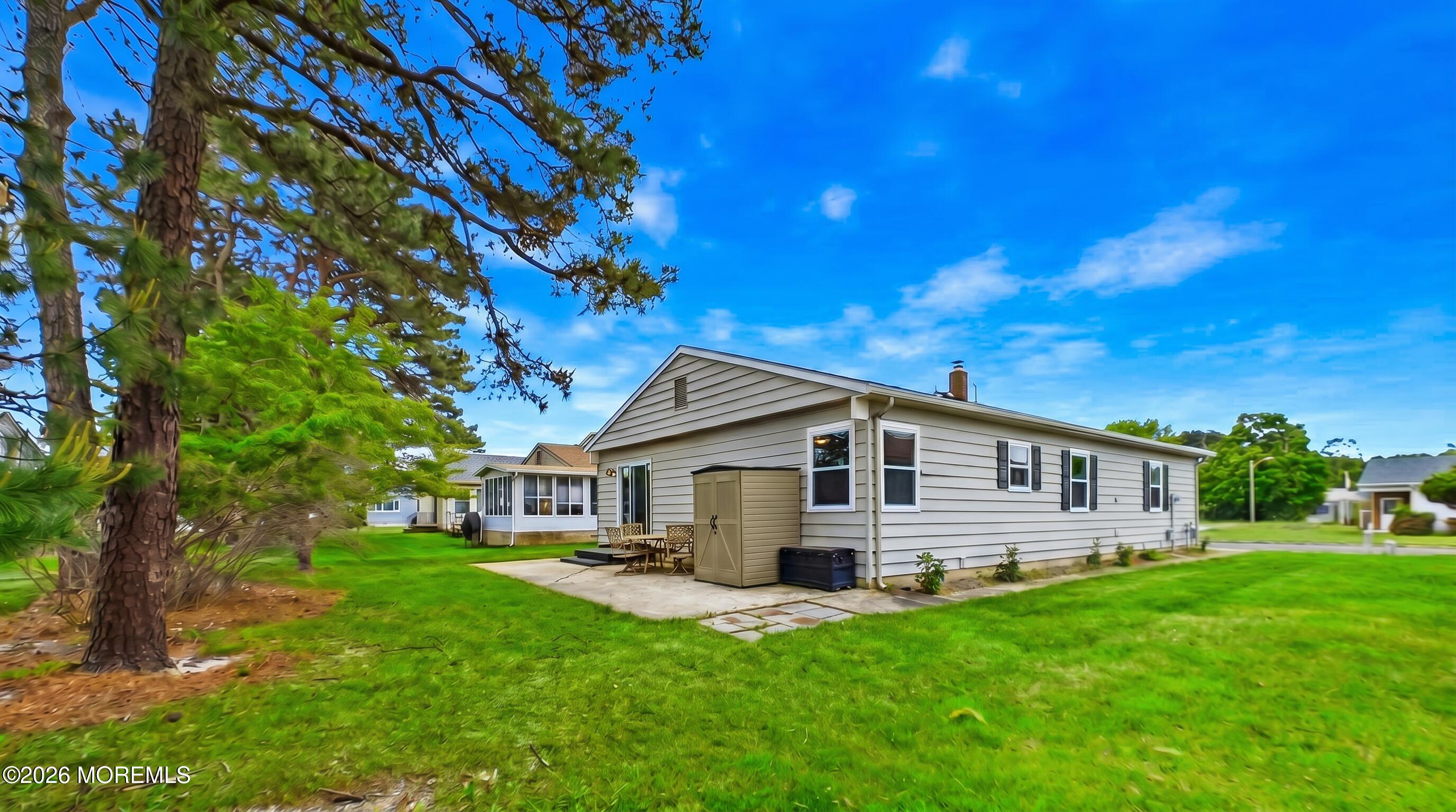 21 Templeton Street Toms River NJ 08757