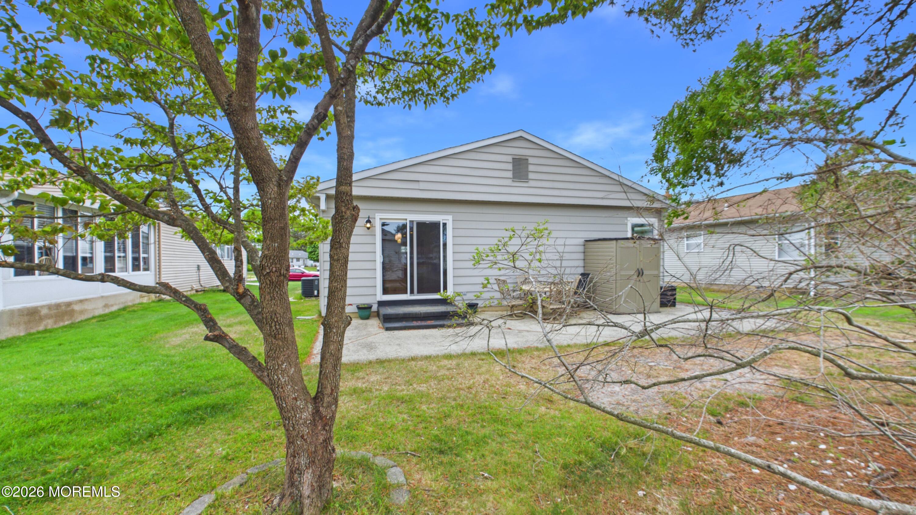21 Templeton Street Toms River NJ 08757