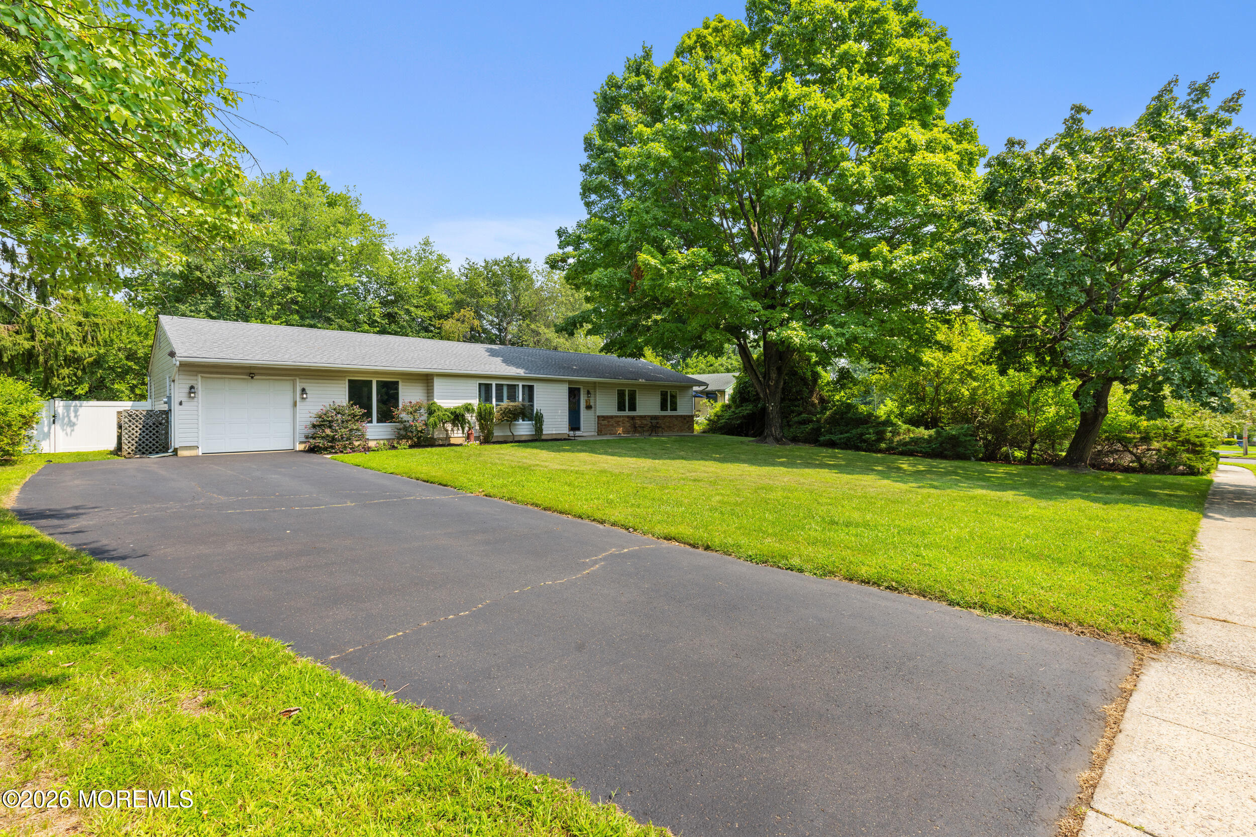 7 Merion Drive Manalapan NJ 07726