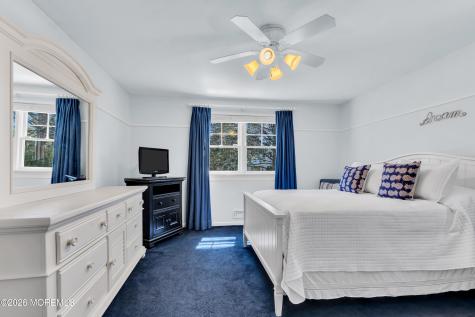 5 4th Avenue Sea Girt NJ 08750