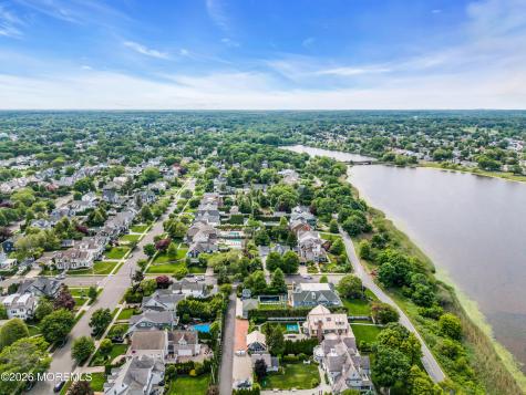 5 4th Avenue Sea Girt NJ 08750
