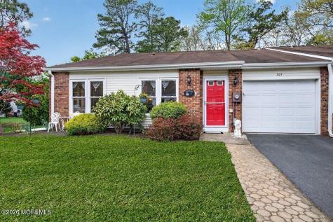 307 Joseph Drive Lakewood NJ 08701