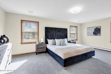 592 Whitecomb Avenue Jackson NJ 08527