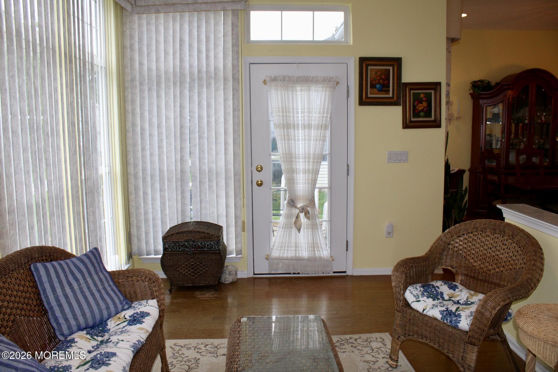 4 Summerlawn Drive Lakewood NJ 08701