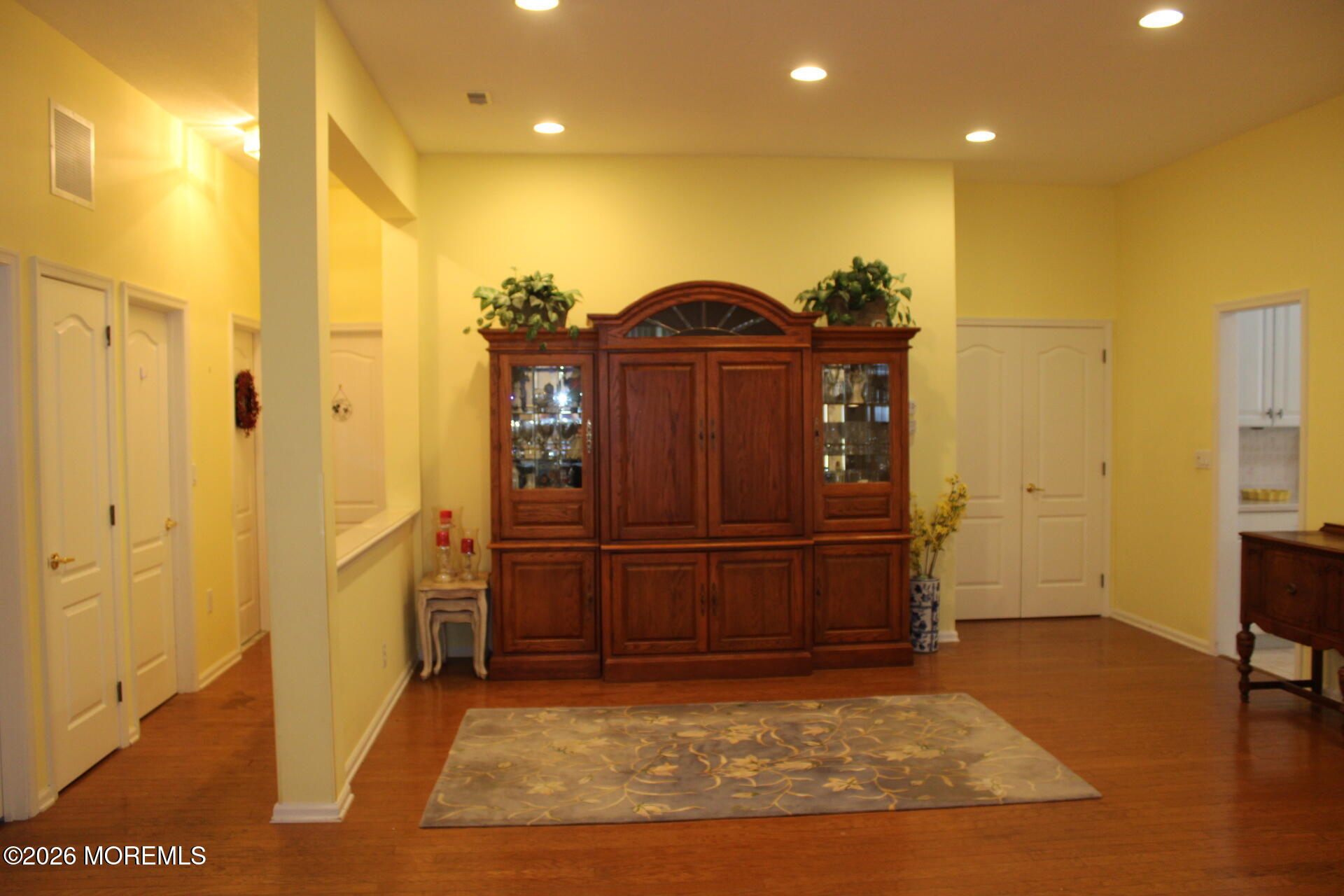 4 Summerlawn Drive Lakewood NJ 08701
