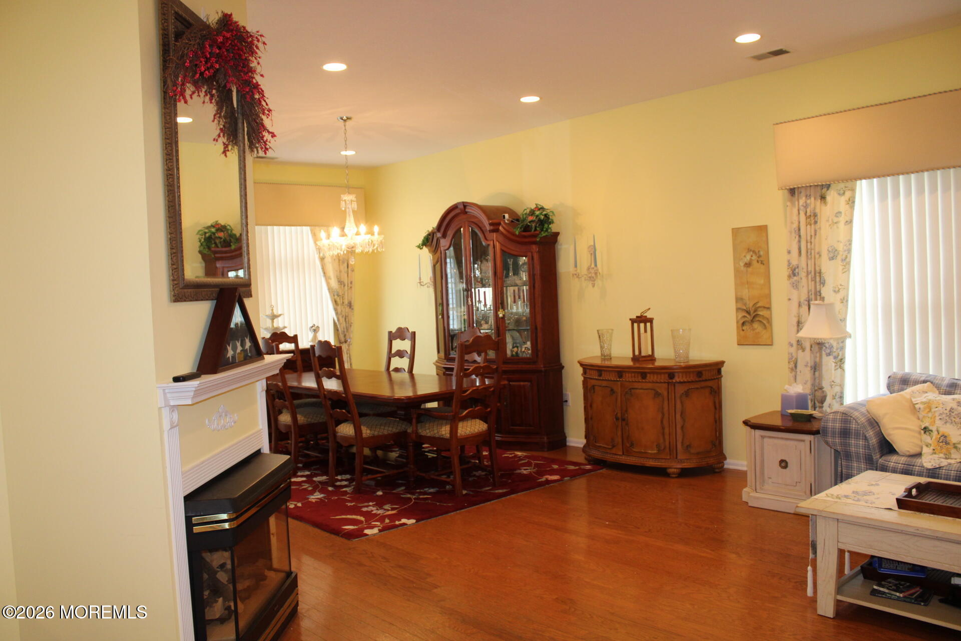 4 Summerlawn Drive Lakewood NJ 08701