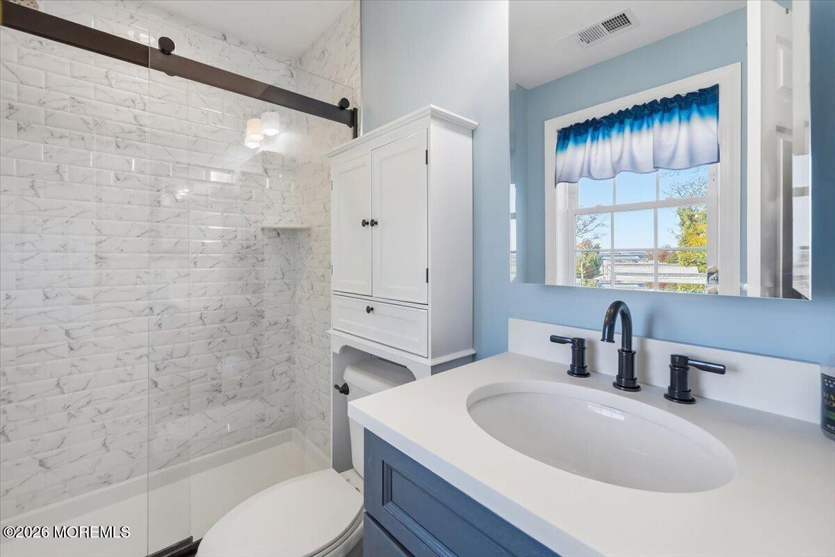 25 Cedar Street Highlands NJ 07732