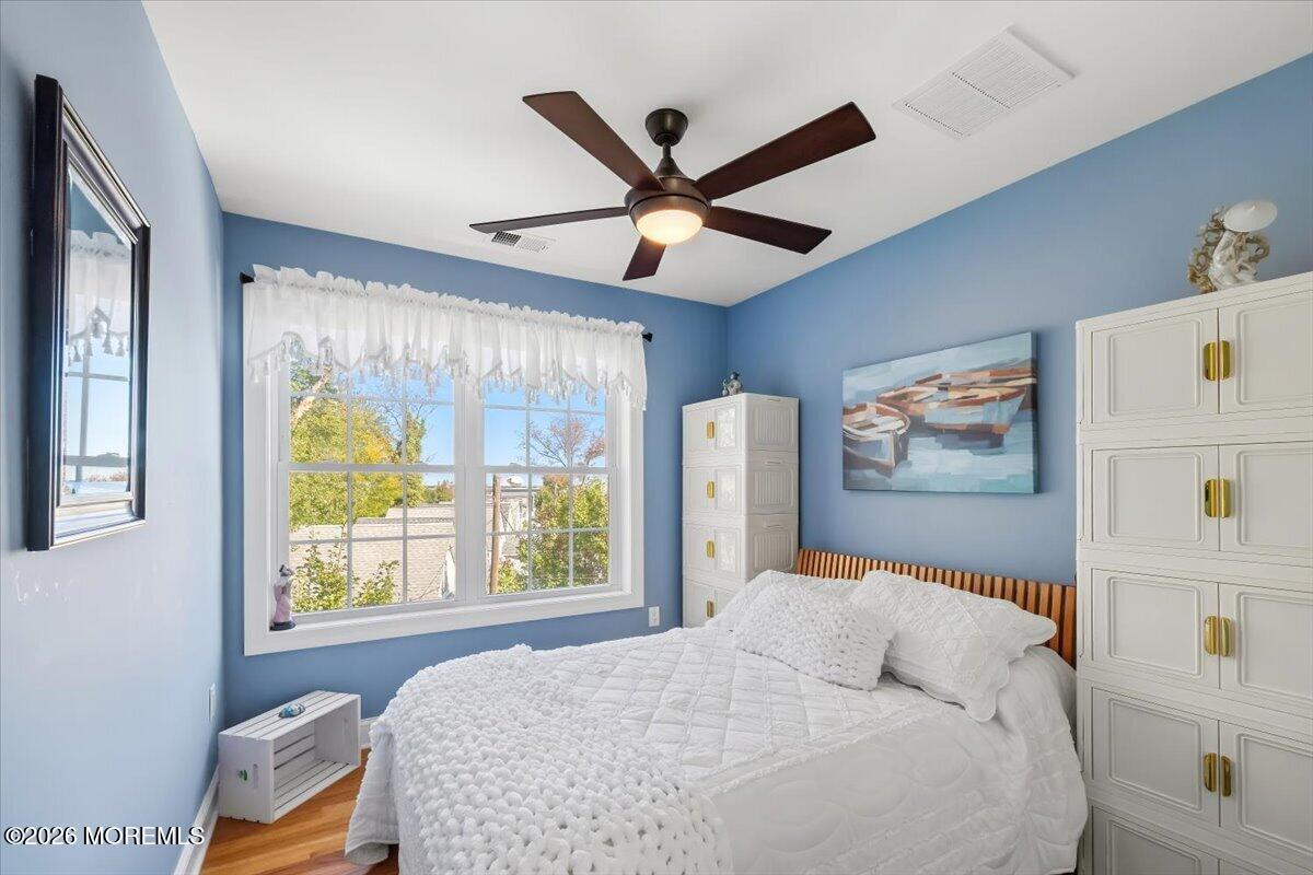 25 Cedar Street Highlands NJ 07732