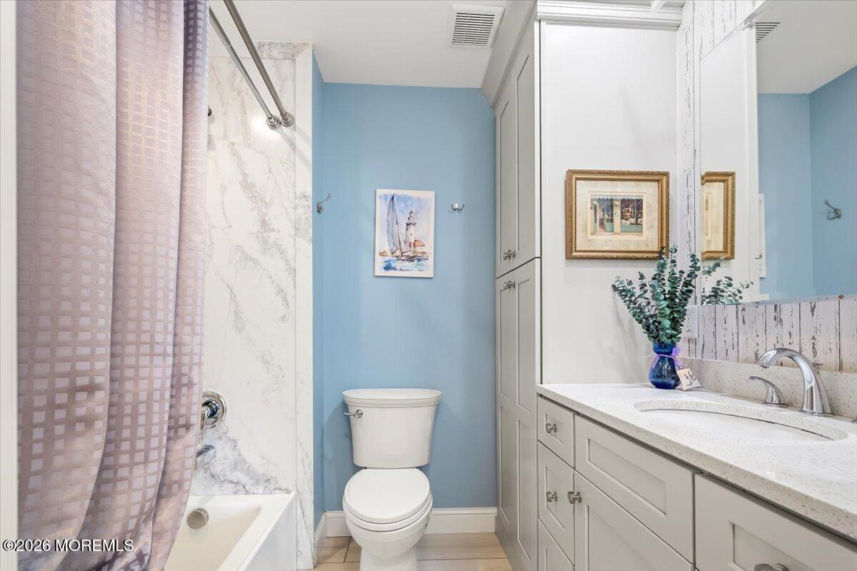 25 Cedar Street Highlands NJ 07732