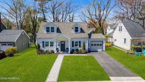 11 Borden Street Shrewsbury Boro NJ 07702