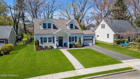 11 Borden Street Shrewsbury Boro NJ 07702