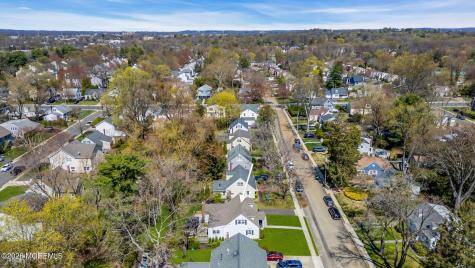 11 Borden Street Shrewsbury Boro NJ 07702
