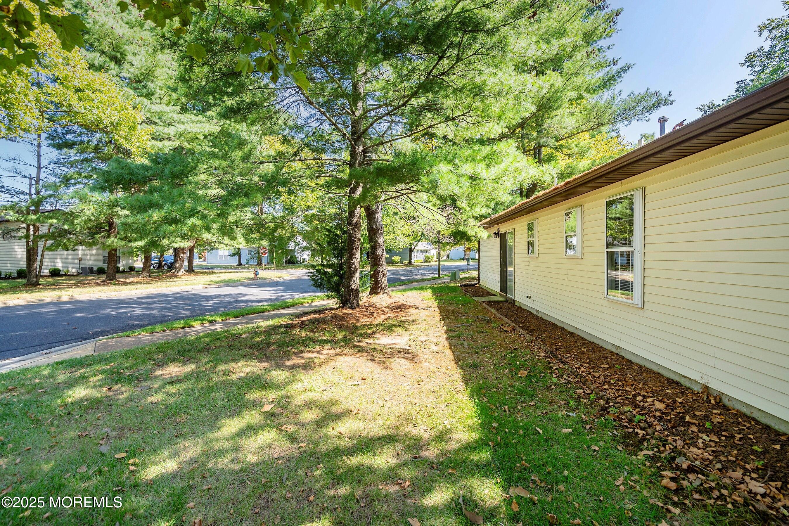 5 Morden Close Freehold NJ 07728