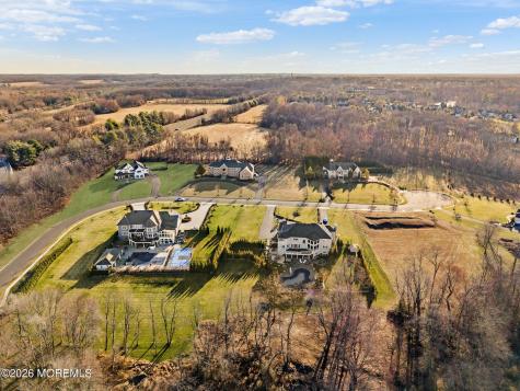 1 Lakeview Drive Manalapan NJ 07726
