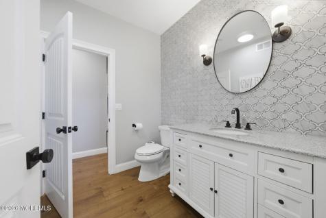 1 Lakeview Drive Manalapan NJ 07726