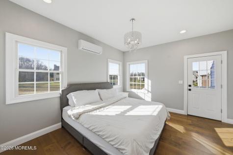 1 Lakeview Drive Manalapan NJ 07726