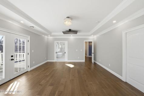 1 Lakeview Drive Manalapan NJ 07726