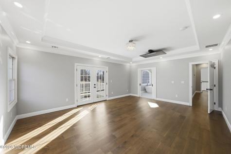 1 Lakeview Drive Manalapan NJ 07726