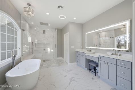 1 Lakeview Drive Manalapan NJ 07726