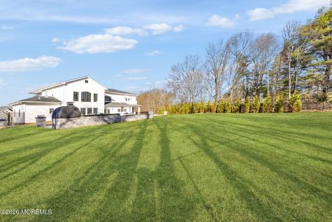 1 Lakeview Drive Manalapan NJ 07726