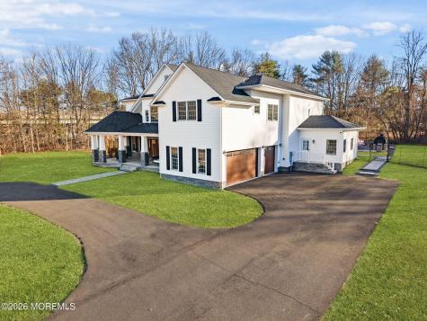 1 Lakeview Drive Manalapan NJ 07726