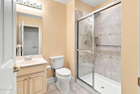 5 Sea Bright Way Waretown NJ 08758