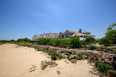 805 Front Street Union Beach NJ 07735