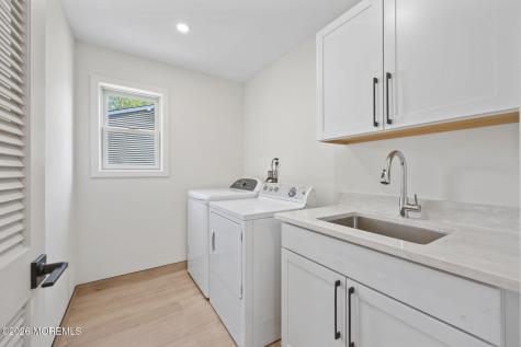 6 Judy Court Old Bridge NJ 08857
