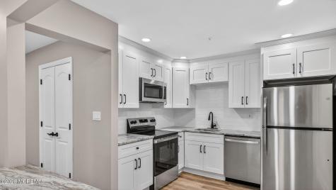 115 Amberly Drive Manalapan NJ 07726