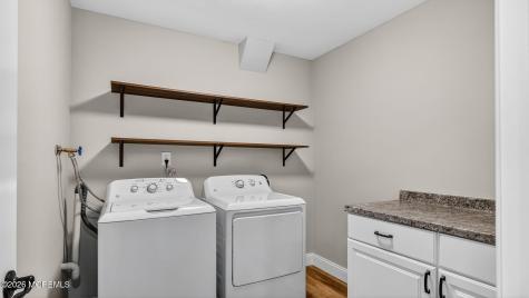 115 Amberly Drive Manalapan NJ 07726
