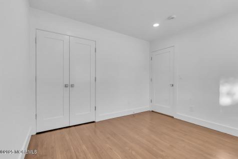 1 Robin Drive Oakhurst NJ 07755