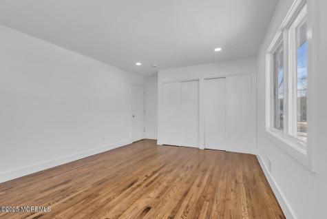 1 Robin Drive Oakhurst NJ 07755