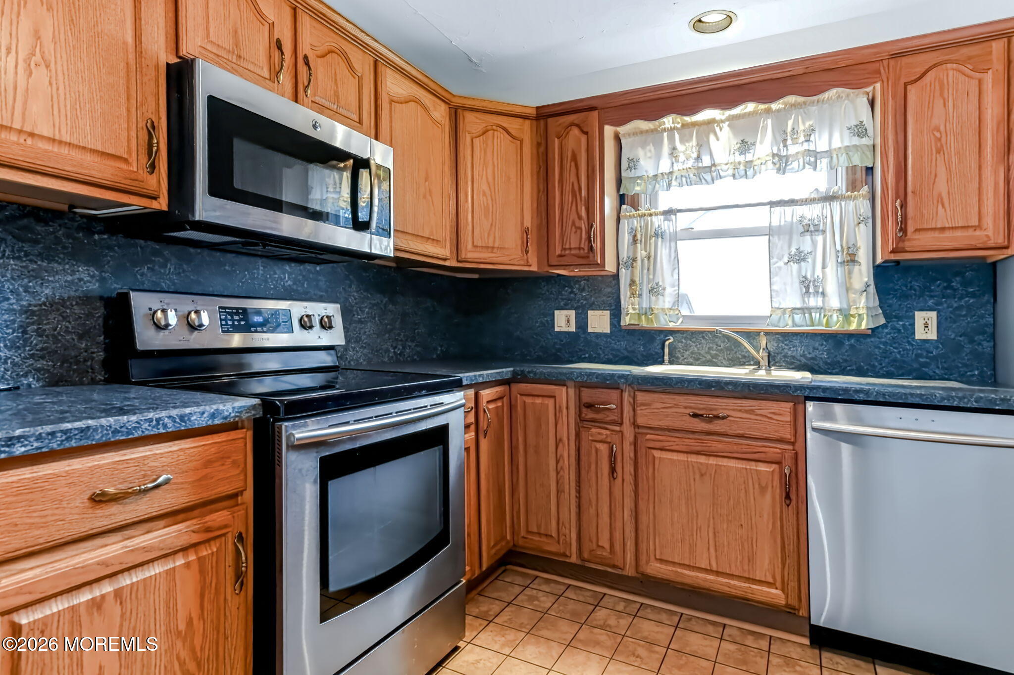 101 5th Street Hazlet NJ 07734