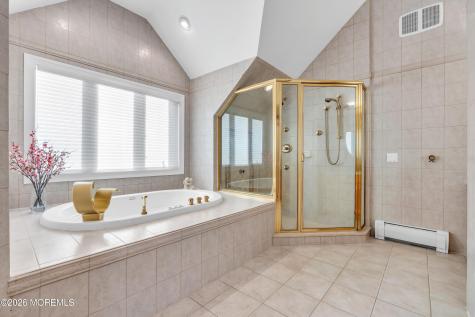 18 Haviland Drive Millstone NJ 08535