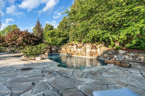 18 Haviland Drive Millstone NJ 08535