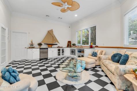 18 Haviland Drive Millstone NJ 08535