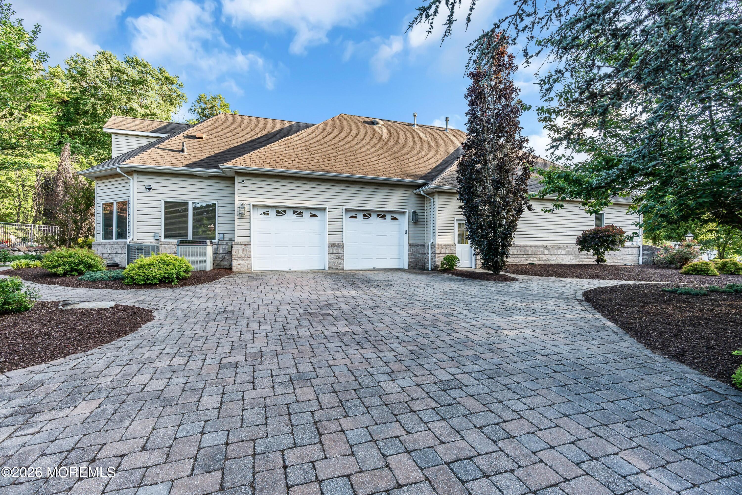18 Haviland Drive Millstone NJ 08535