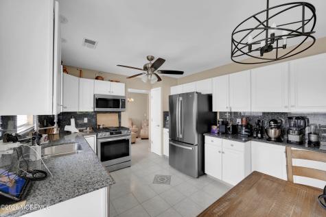 2737 Dalton Lane Toms River NJ 08755