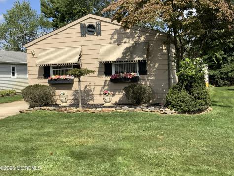 242 Harrington Drive N Toms River NJ 08757