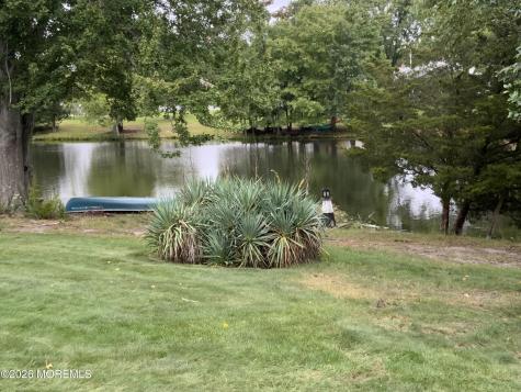 242 Harrington Drive N Toms River NJ 08757