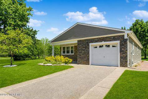 215 Torrey Pines Drive Toms River NJ 08757