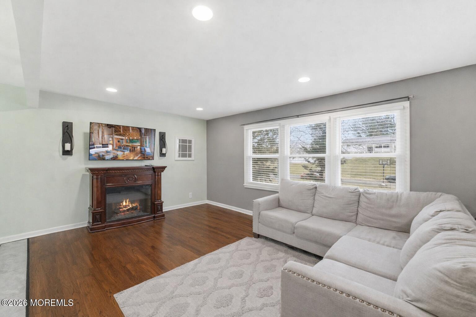 14 Juniper Avenue Manalapan NJ 07726