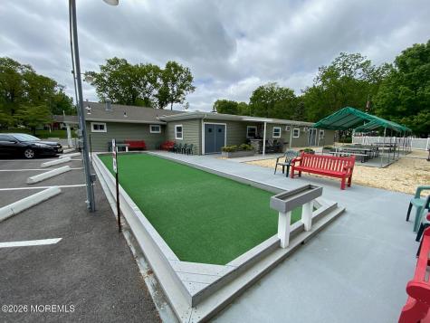 5 West Lake Drive Manchester NJ 08759