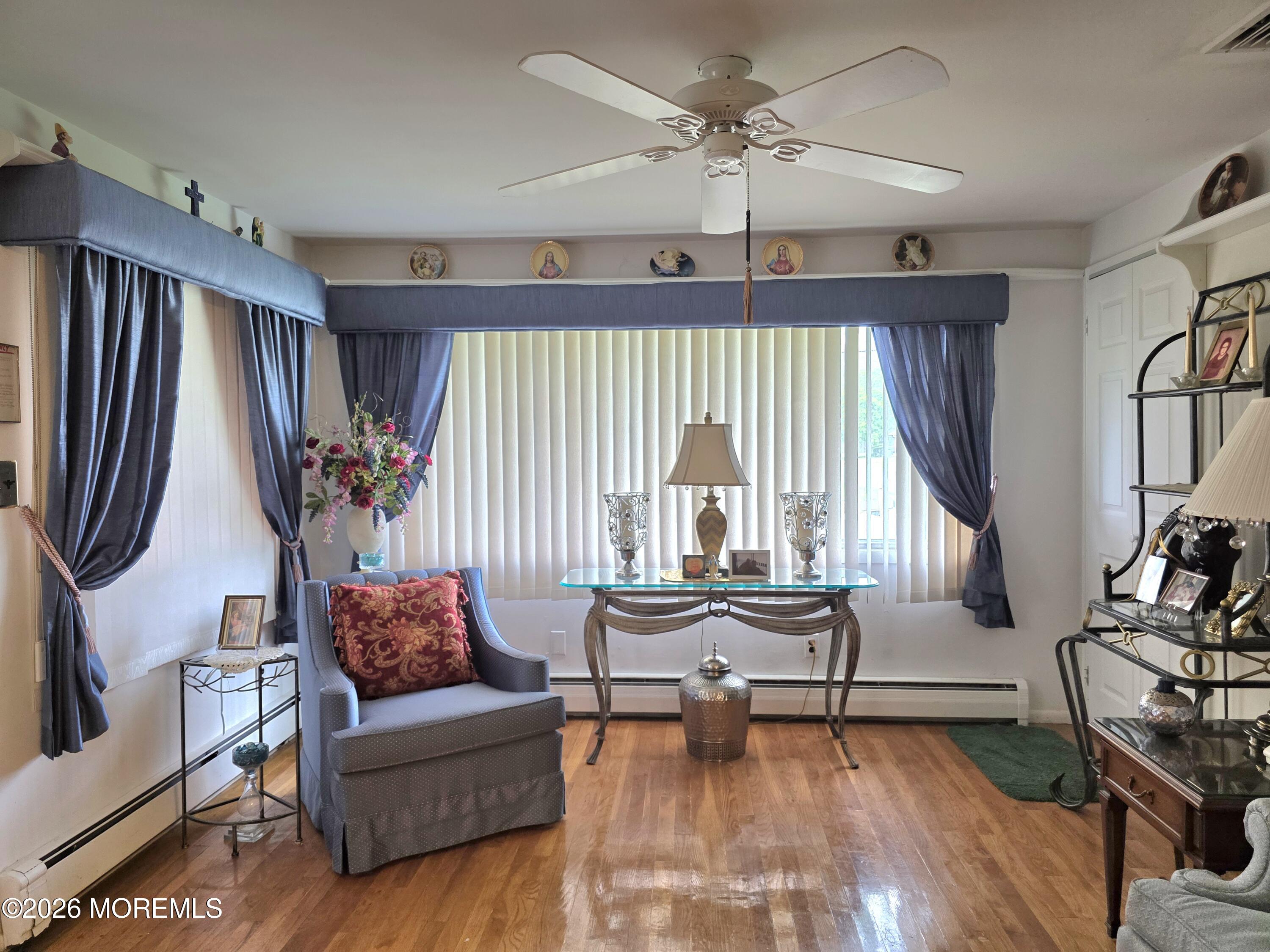 5 West Lake Drive Manchester NJ 08759