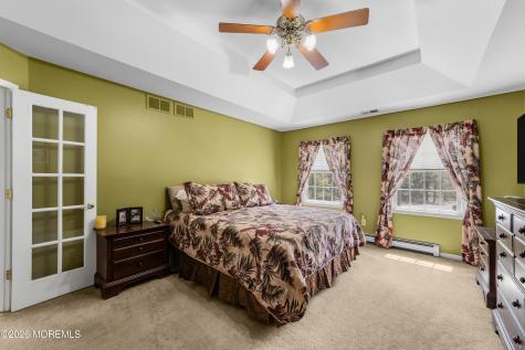 1 Pineview Court Monroe NJ 08831