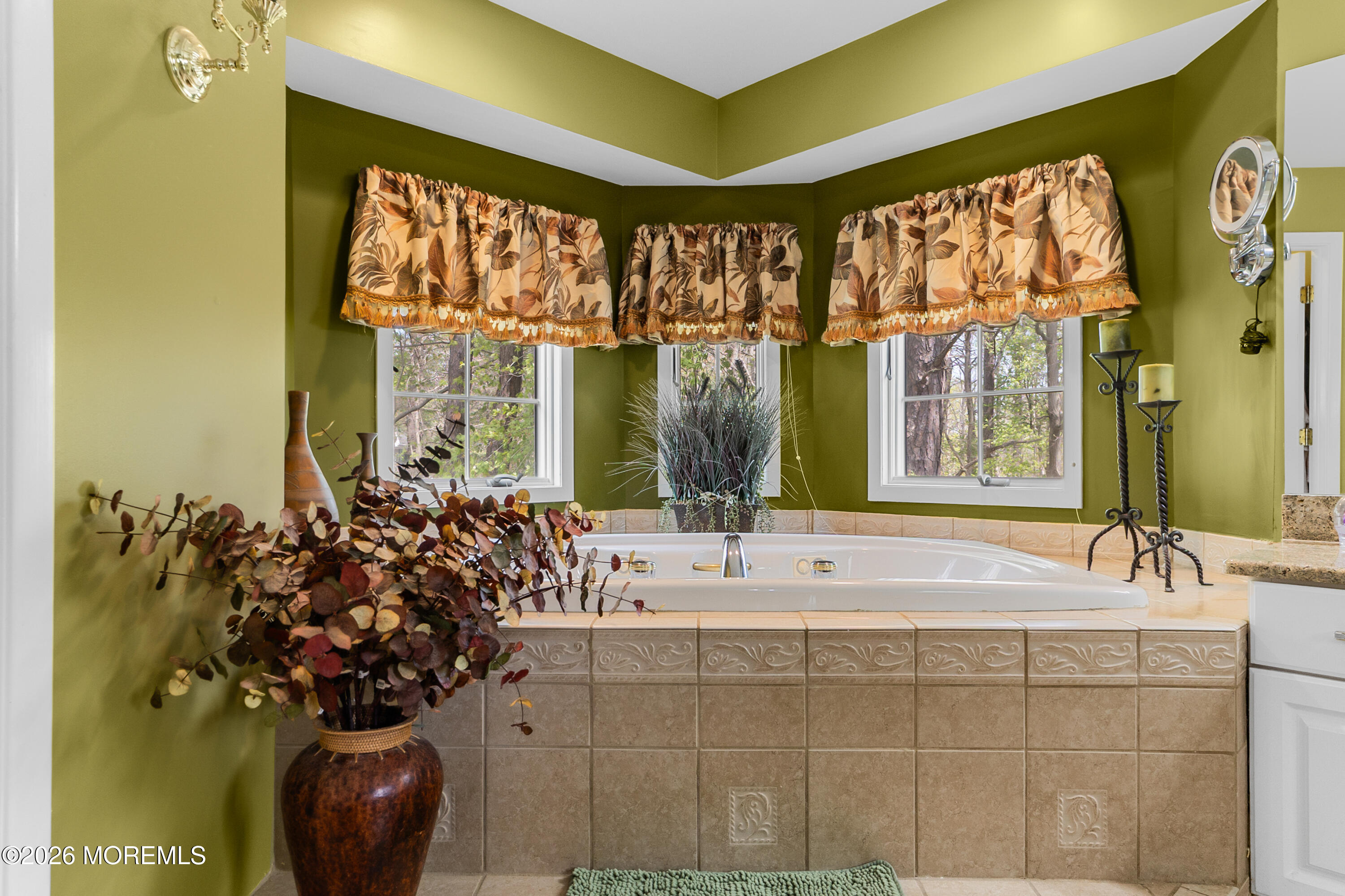 1 Pineview Court Monroe NJ 08831
