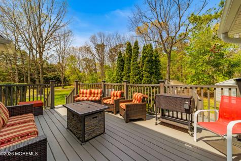 1 Pineview Court Monroe NJ 08831