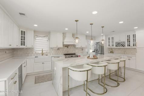 24 Butterfly Road Jackson NJ 08527