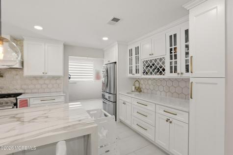 24 Butterfly Road Jackson NJ 08527